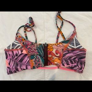 MAAJI bathing suit top